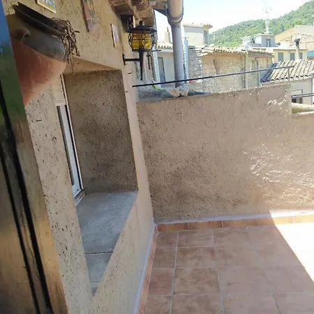 Cal Ferrer De